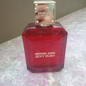 Michael Kors Sexy Ruby